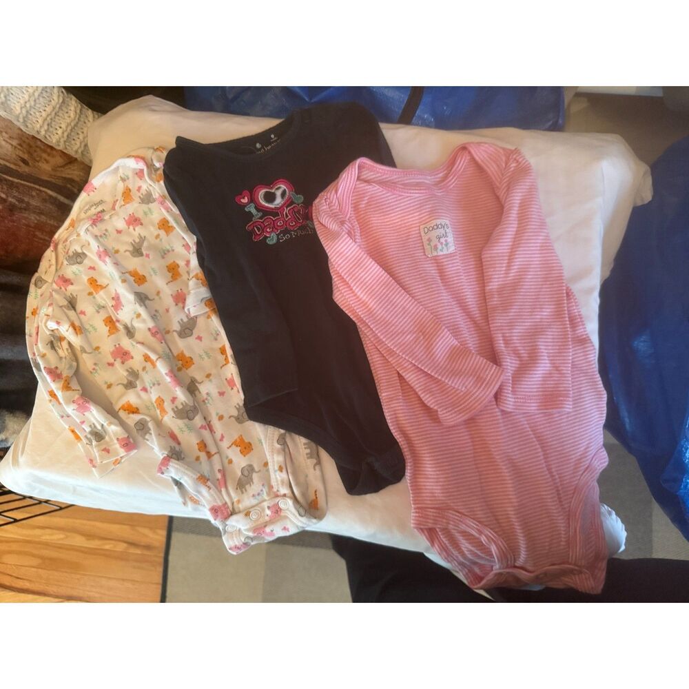 Infant girls Size 6-9 month Bundle GUC 10 items